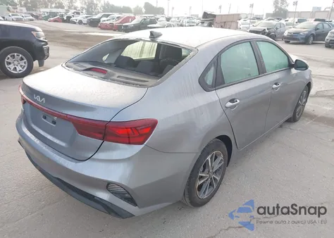 2024 Kia Forte Lxs из США, поврежденный, VIN 3KPF24AD8RE733642